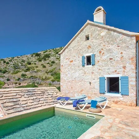Kuca Del Mar Villa